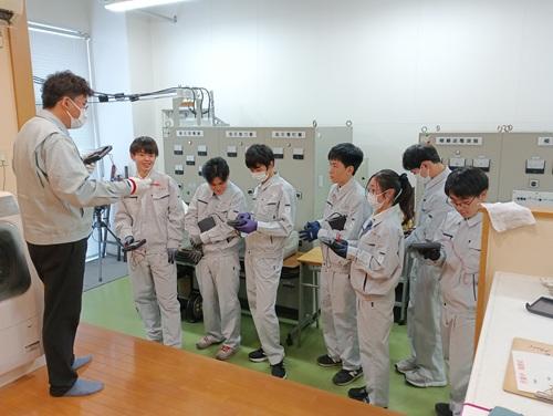 でんりょくせつびじっしゅう