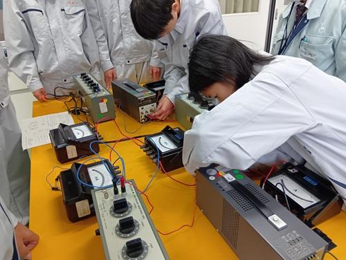 でんきけいそくじっしゅう